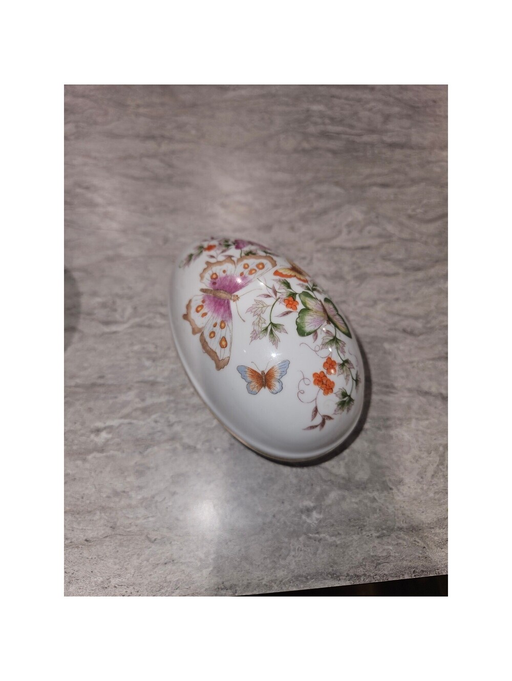 Vintage avon Porcelain Egg Trinket Box Butterfly Floral Gold Rim White Ceramic